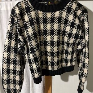 Liz Clairborne Black and White Checkered Sweater